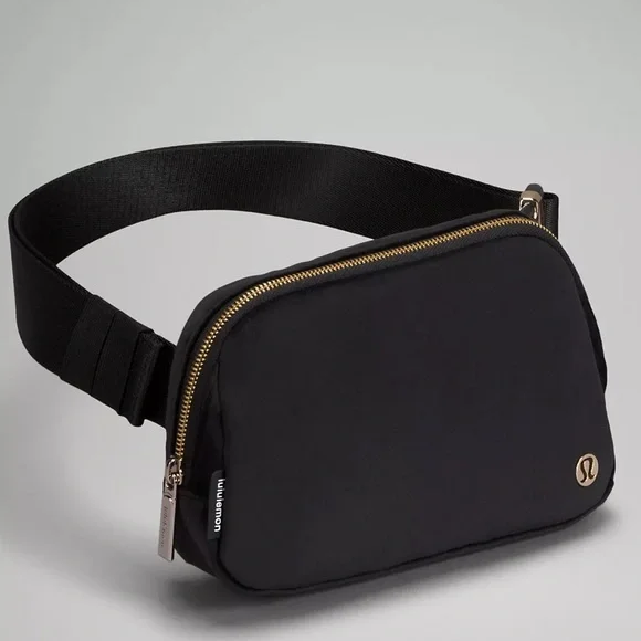 Lululemon Everywhere Belt Bag Velour Black Limited Edition Crossbody EBB Nwt